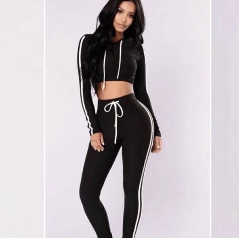 NEW Fashion Nova Tennis Courts Black White Stripes Hoodie Crop Pullover Top Sm